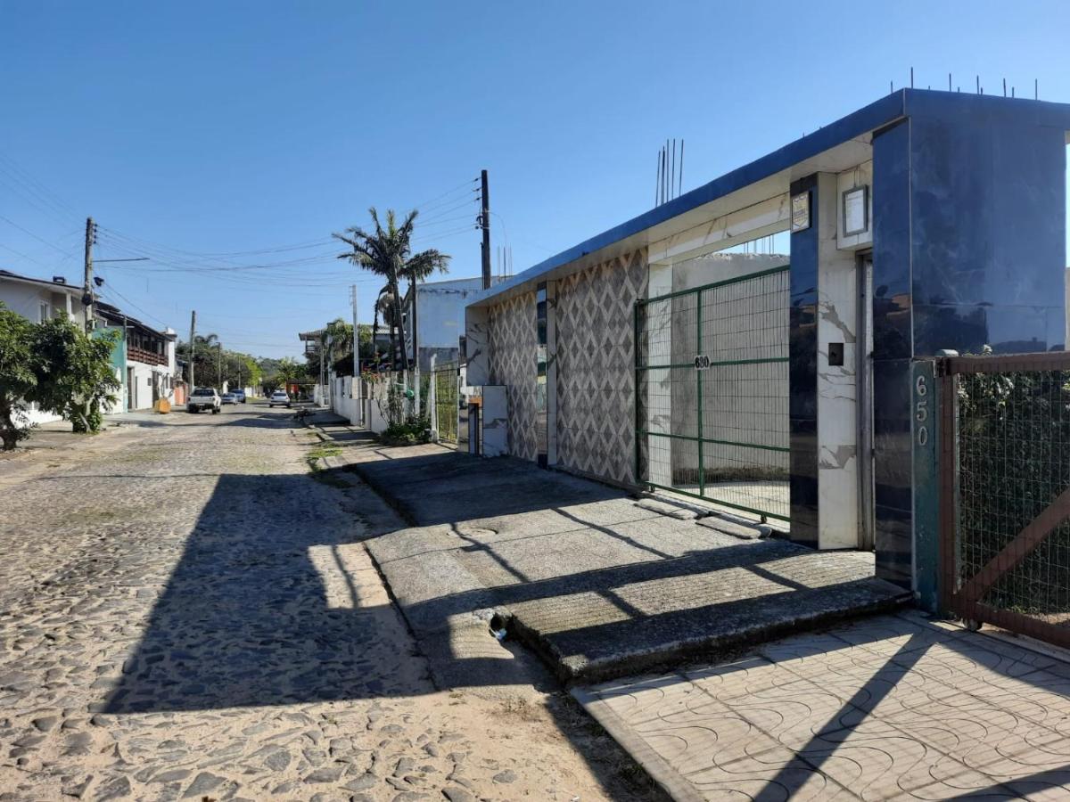 Casa para Veraneio em Torres! À 3 quadras da Praia Exterior foto
